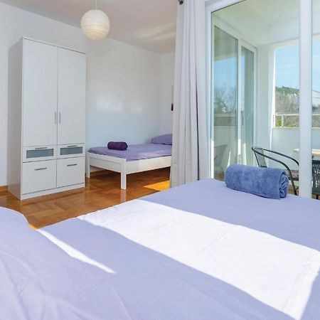 Nice Apartment In Cavtat With Wifi Exteriör bild