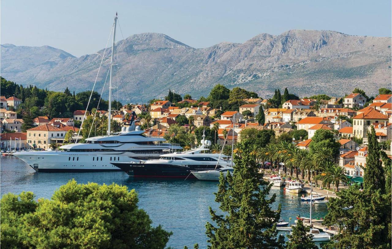 Nice Apartment In Cavtat With Wifi Exteriör bild