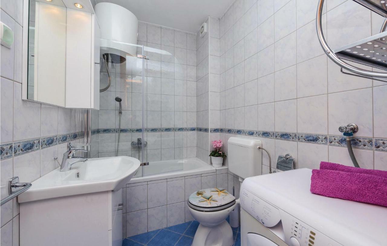 Nice Apartment In Cavtat With Wifi Exteriör bild