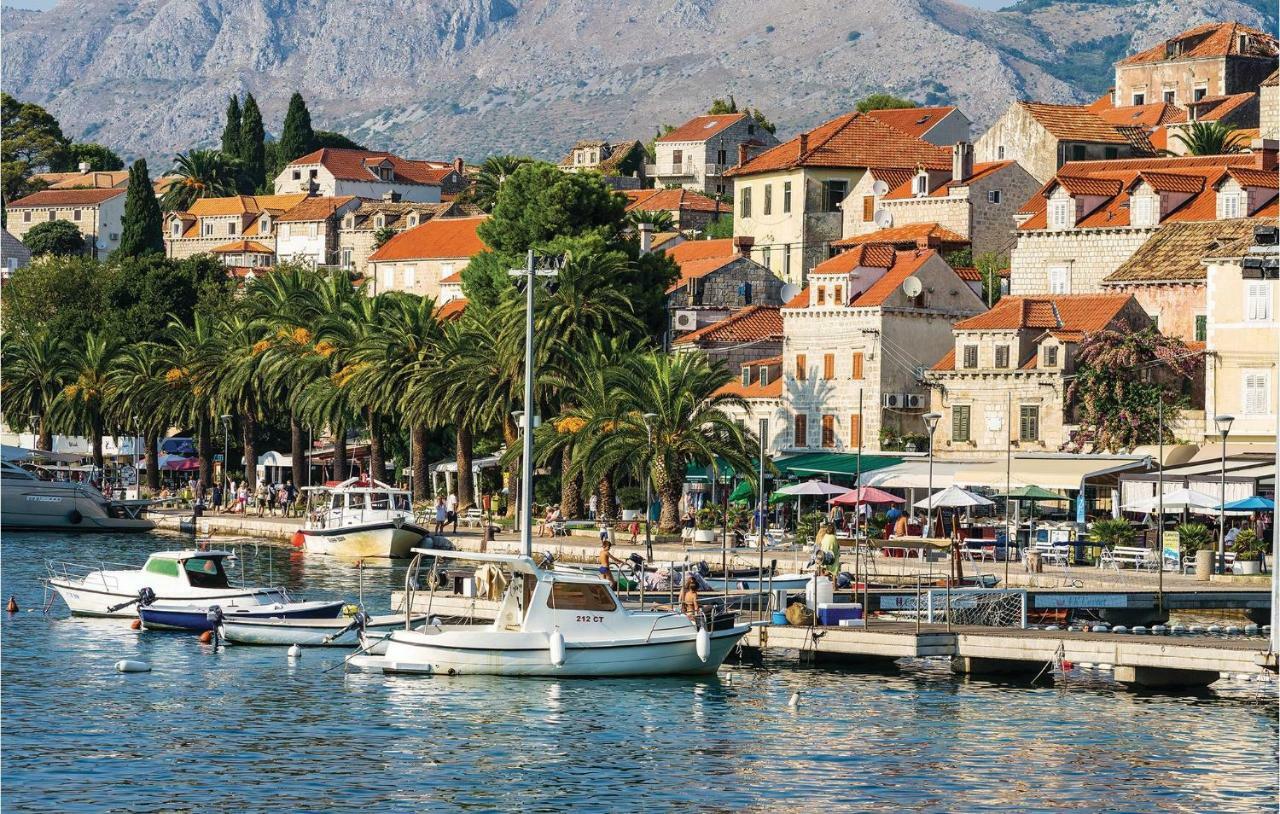 Nice Apartment In Cavtat With Wifi Exteriör bild